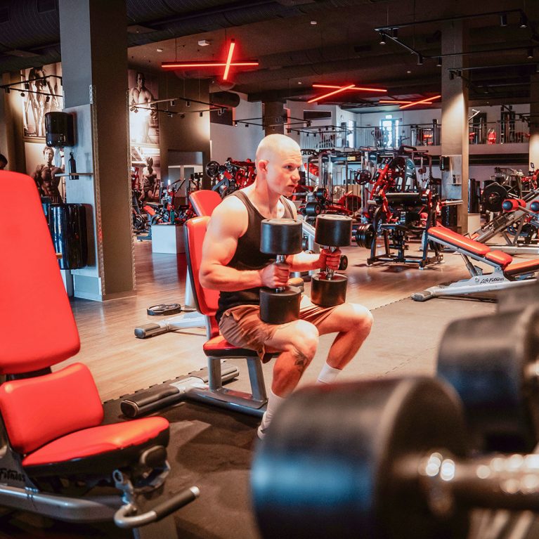 FitStop Fitnessstudio Erfurt Fitnessstudio Freising Fitnessstudio Landshut Fitnessstudio Fulda Fitnessstudio Roth Fitnessstudio Unterschleißheim Workout Abnehmen Sport Muskelaufbau Trainieren Fitness Cardio Fitnessstudio-Wechsel